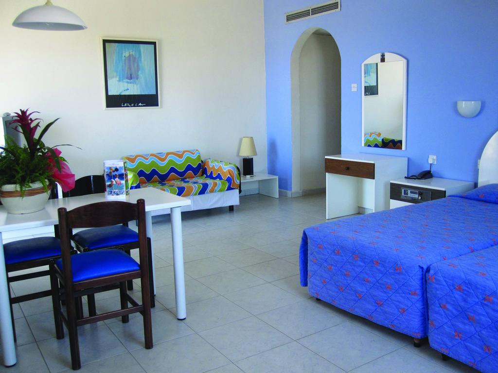 Crown Resorts Elamaris Protaras Dış mekan fotoğraf