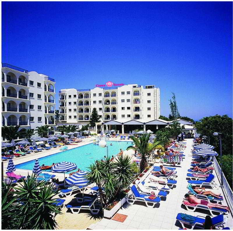Crown Resorts Elamaris Protaras Konforlar fotoğraf